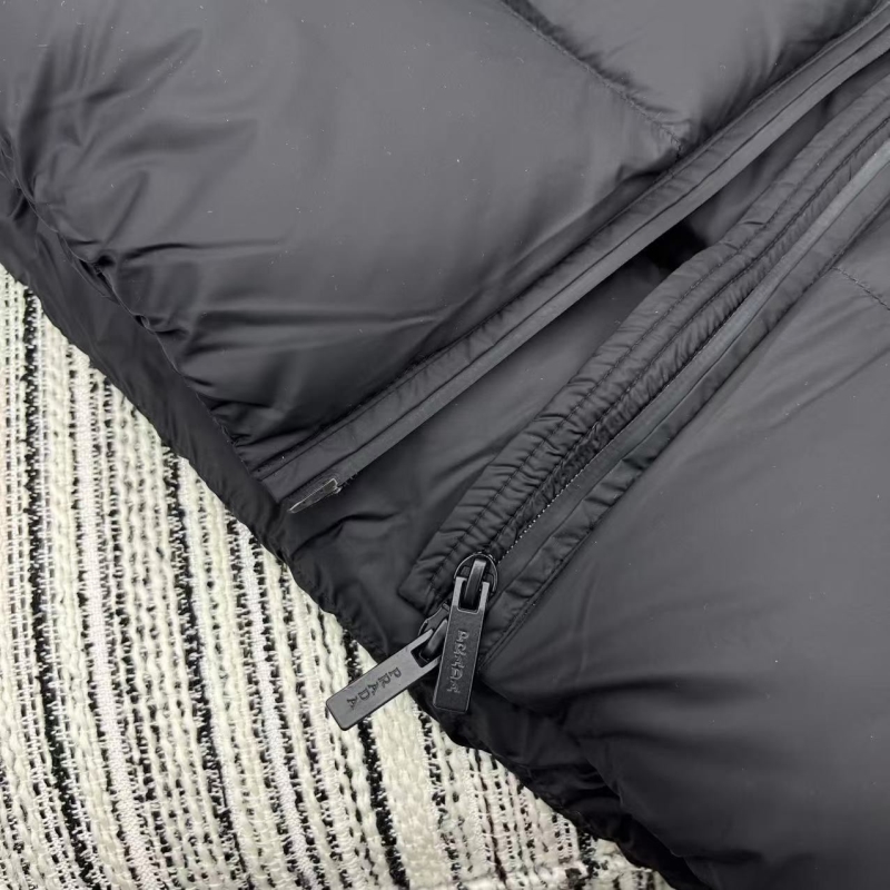 Pra*a down jacket